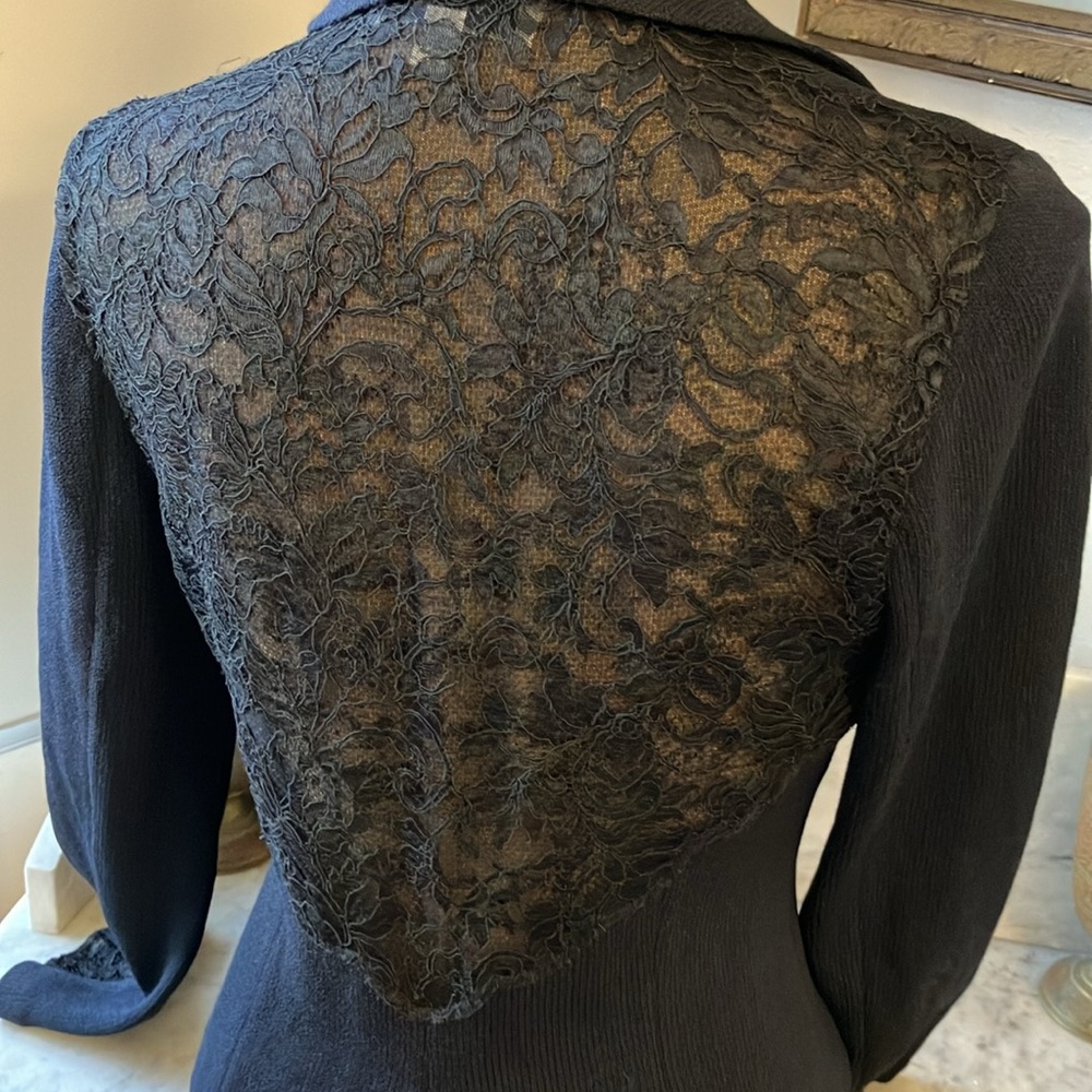 Amazing St John Evening Jacket! Lace Back And Lace Inserts On Back/Sleeves Love! - Picture 4 of 11